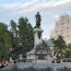 Adam Mickiewicz Anıtı