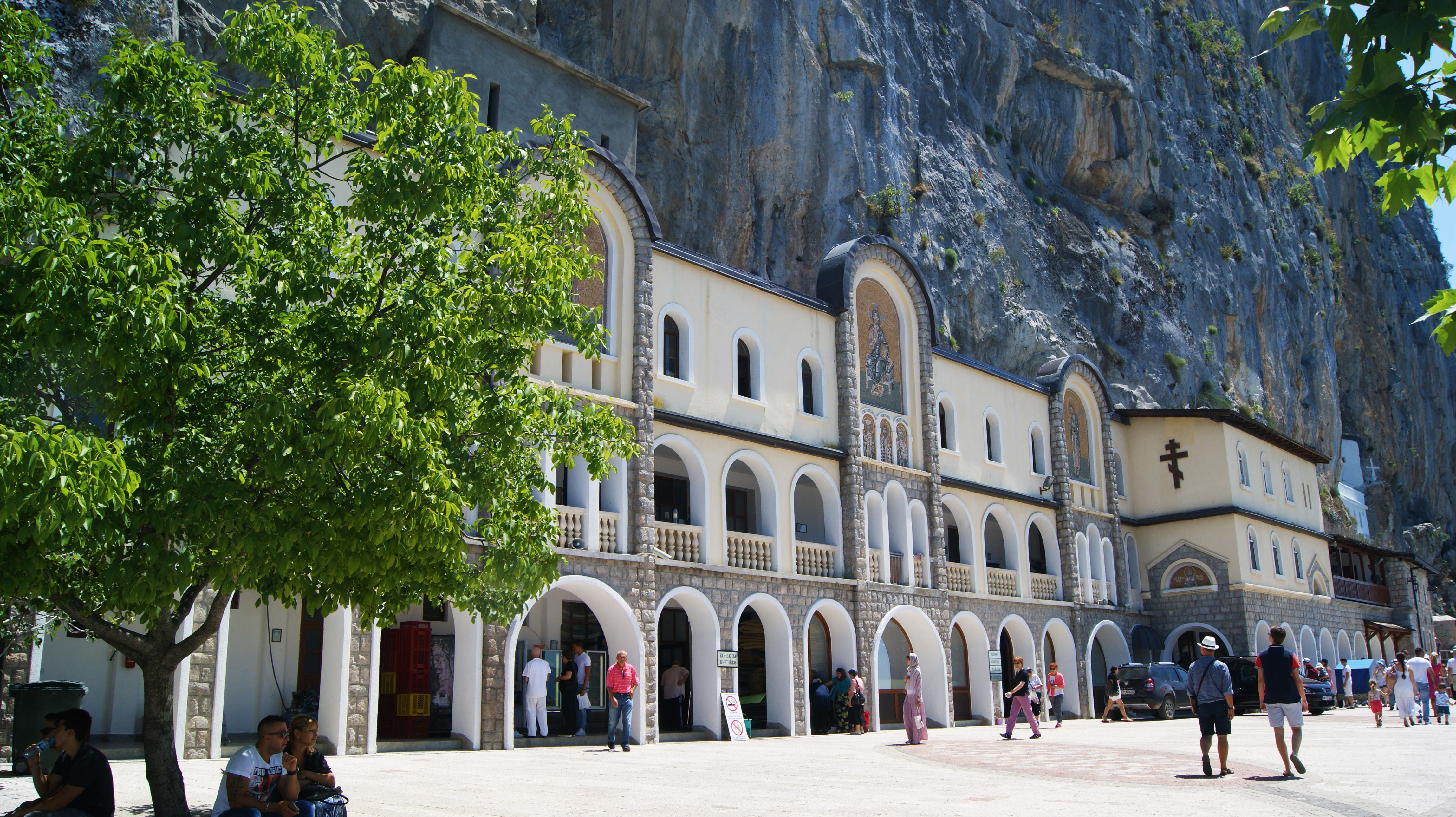 Moraca Manastırı, Karadağ Moraca Manastırı, Karadağ