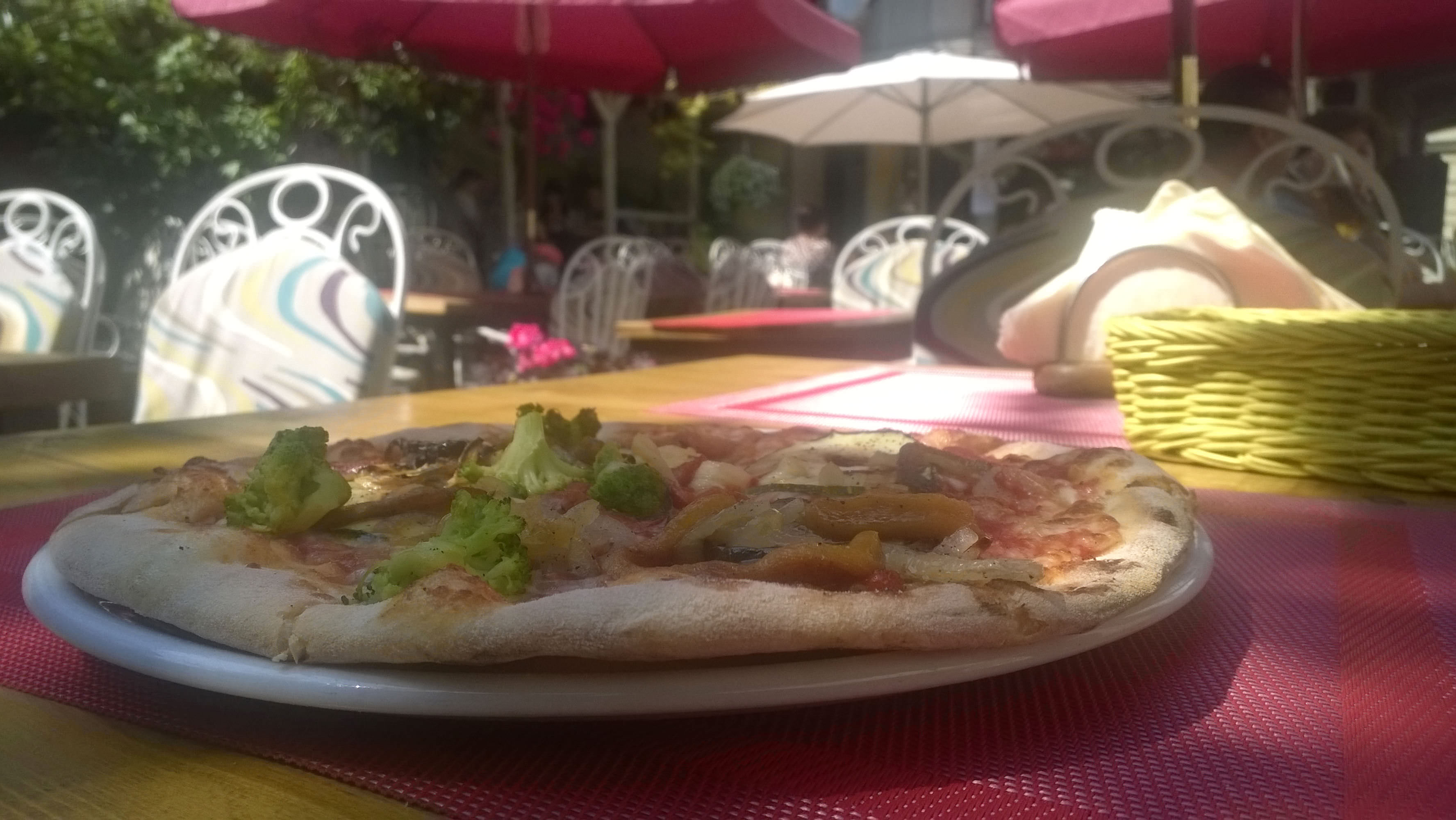 Vejeteryan Pizza Trzy Papryczki Kişisel Gezi Blogu Gezi Rehberi